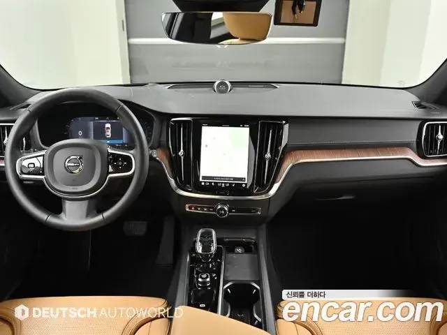 Volvo V60 Cross Country 2024 — Фото 6/20