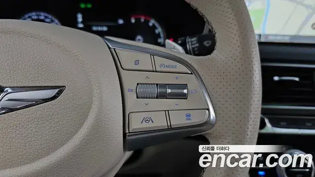 Genesis G70 2022 — ფოტო 32/34