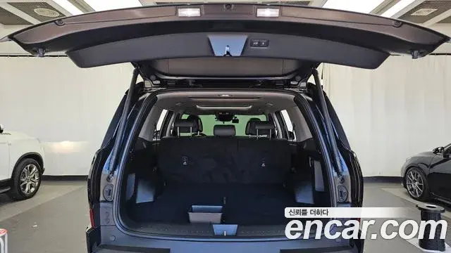 Hyundai Santa Fe 2024 — Фото 18/20