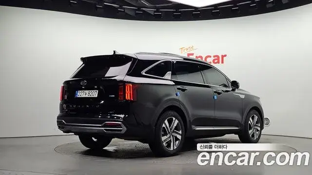 Kia Sorento 2020 — Фото 2/20