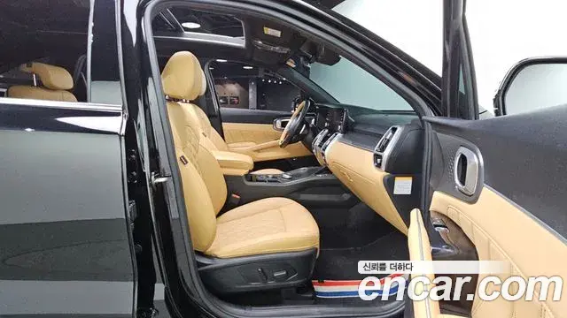 Kia Sorento 2020 — Фото 11/20