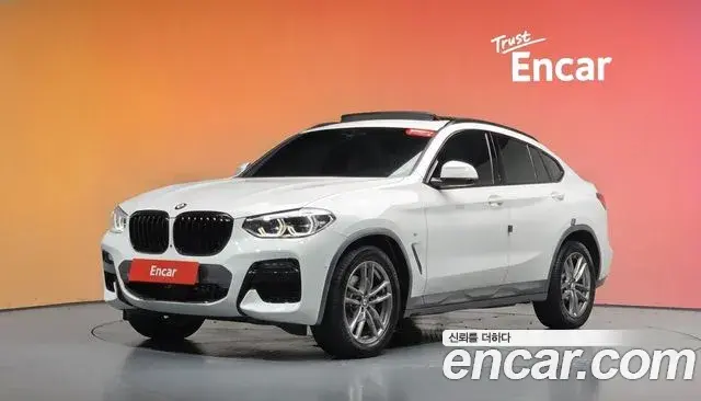 BMW X4 2020 — Фото 1/20