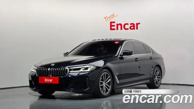 BMW 5 Series 2023 — Фото 1/20