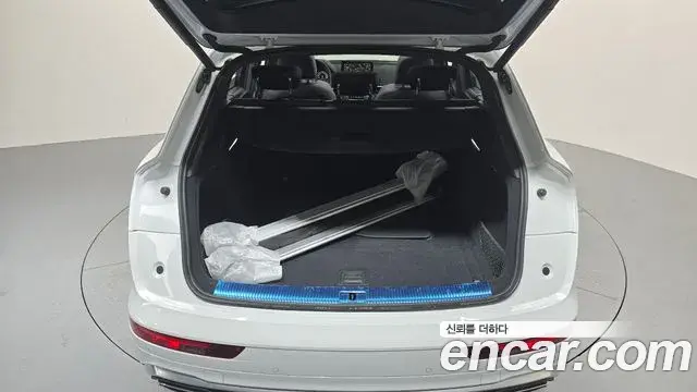 Audi Q5 2021 — Фото 17/20