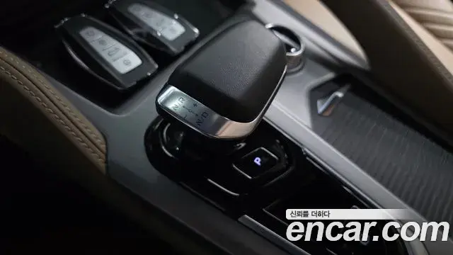 Renault Samsung Grand Koleos 2024 — ფოტო 1/20