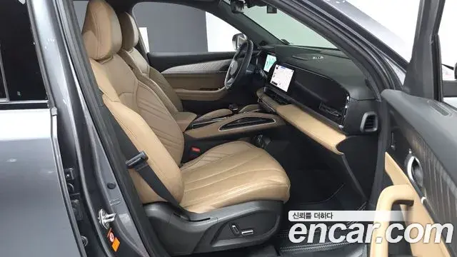 Renault Samsung Grand Koleos 2024 — ფოტო 13/20