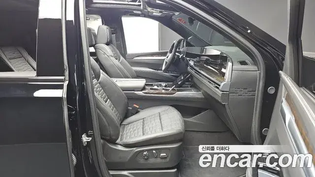 Cadillac Escalade 2026 — Şəkil 15/20
