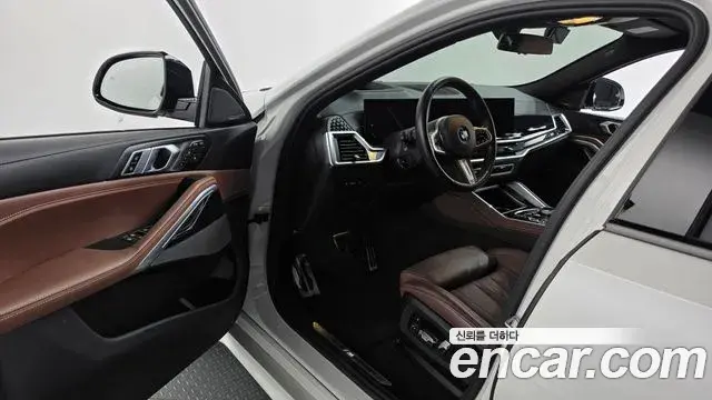 BMW X6 2023 — Фото 10/20