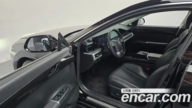 Hyundai Grandeur 2023 — Фото 8/20