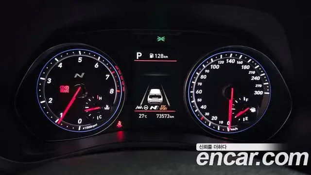 Hyundai Veloster 2020 — Фото 8/20