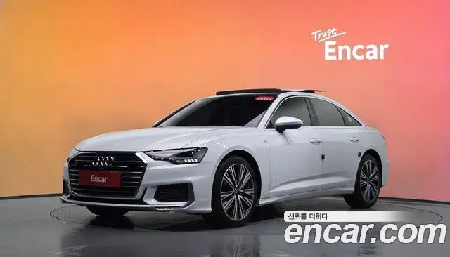 Audi A6 2022 — Фото 1/20