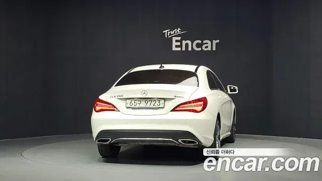 Mercedes-Benz CLA-Class 2018 — Фото 4/20