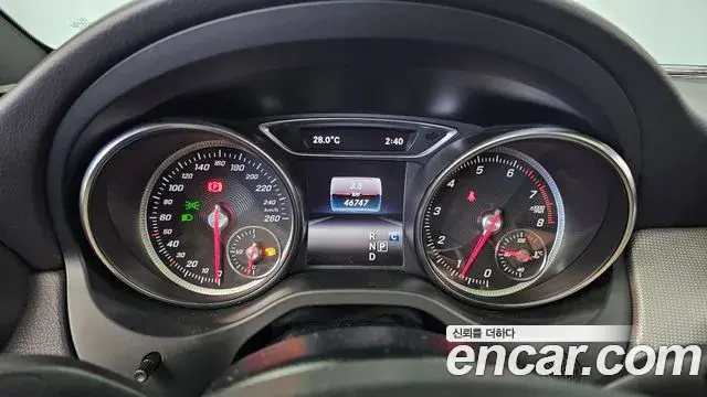 Mercedes-Benz CLA-Class 2018 — Фото 8/20