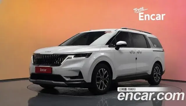 Kia Carnival 2023 — Şəkil 1/20