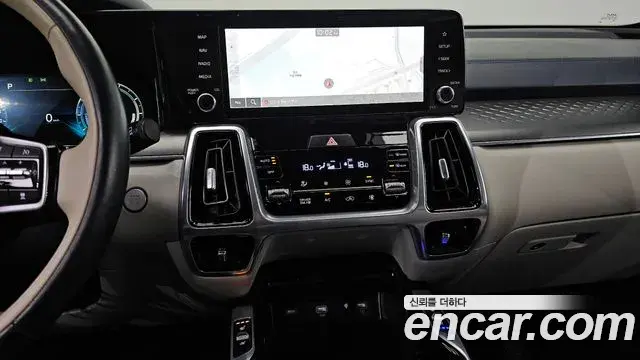 Kia Sorento 2022 — Фото 14/20