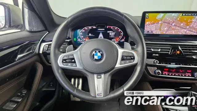 BMW 5 Series 2021 — Фото 13/20