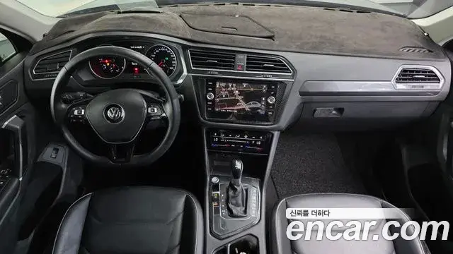 Volkswagen Tiguan 2018 — Şəkil 6/20