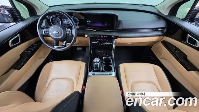 Kia Carnival 2020 — Фото 7/20