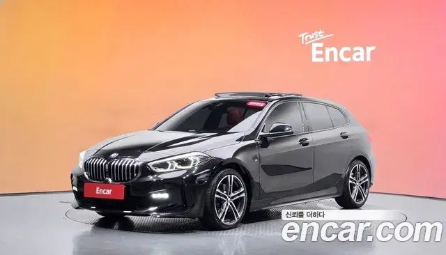 BMW 1 Series 2021 — Фото 1/20