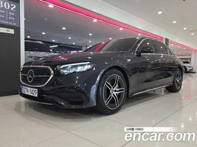 Mercedes-Benz E-Class 2026 — Фото 10/20