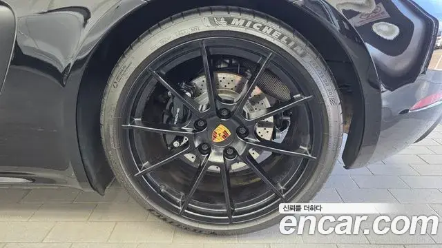 Porsche 718 Cayman 2024 — Photo 11/31