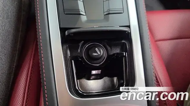 Porsche 718 Cayman 2024 — Photo 25/31