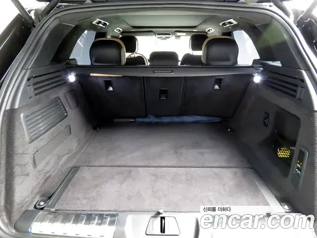 Land Rover Range Rover Sport 2026 — Фото 16/20
