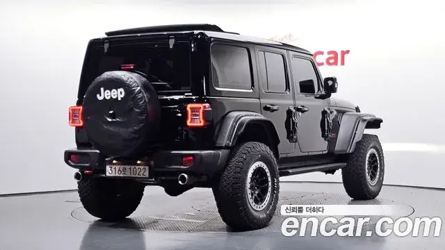 Jeep Wrangler 2019 — Фото 2/20