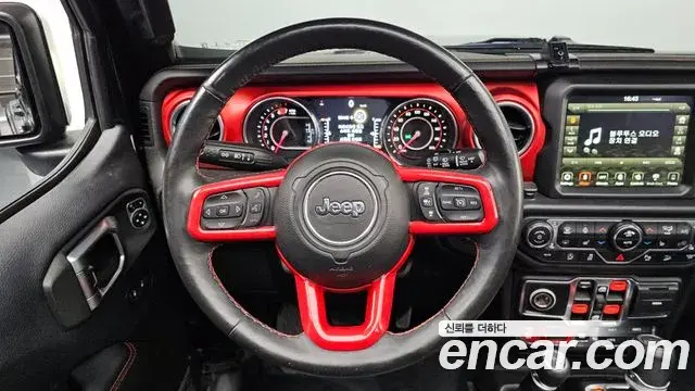 Jeep Wrangler 2019 — Фото 13/20