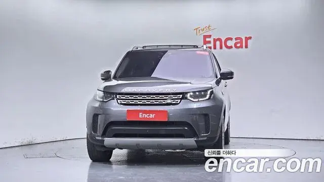Land Rover Discovery 5 2019 — Şəkil 14/30