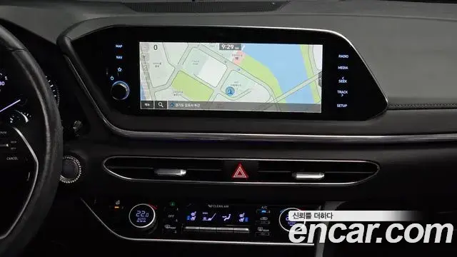 Hyundai Sonata 2021 — Фото 14/20