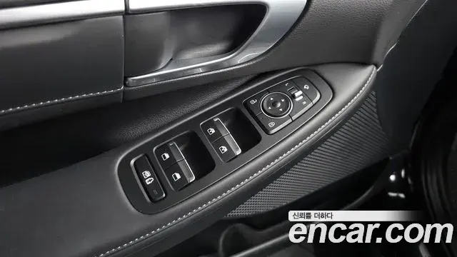 Hyundai Sonata 2021 — Фото 18/20