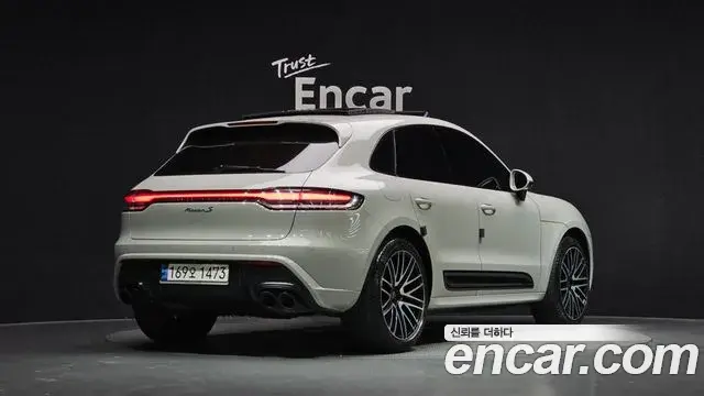 Porsche Macan 2022 — Şəkil 28/42