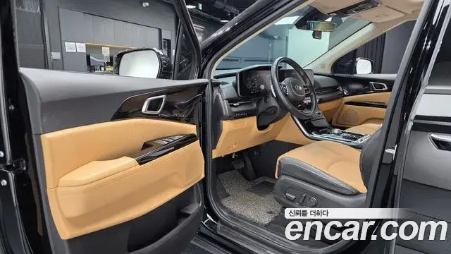 Kia Carnival 2020 — Фото 10/20