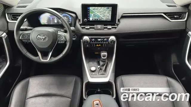 Toyota RAV4 2023 — Photo 4/20