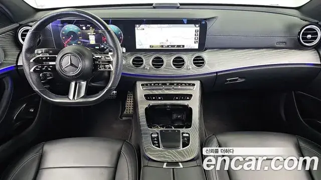Mercedes-Benz E-Class 2021 — Фото 7/20