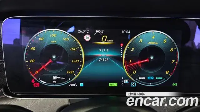 Mercedes-Benz E-Class 2021 — Фото 8/20