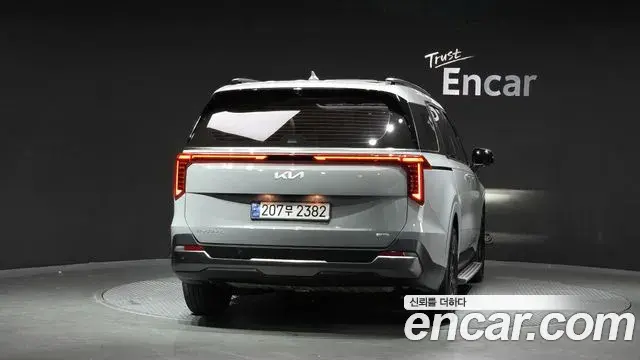 Kia Carnival 2024 — Şəkil 20/20