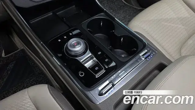 Kia Carnival 2024 — Şəkil 1/20