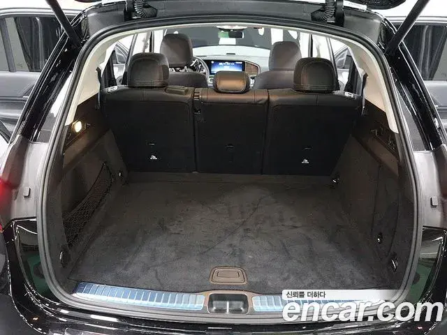 Mercedes-Benz GLE-Class 2025 — Фото 20/20