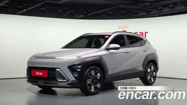 Hyundai Kona 2024 — Фото 1/20