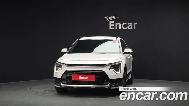 Kia Niro 2024 — Фото 3/20