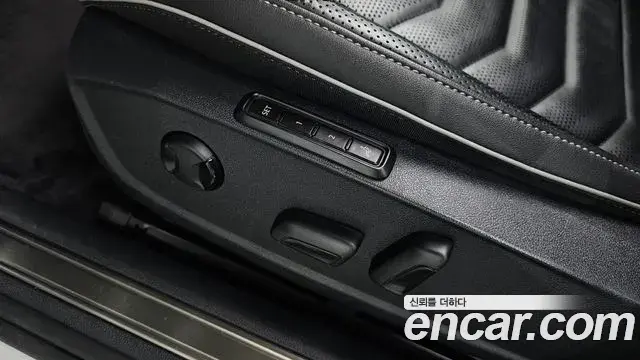 Volkswagen Arteon 2019 — Şəkil 19/33