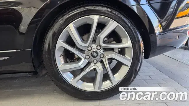 Land Rover Range Rover Sport 2020 — Şəkil 27/36