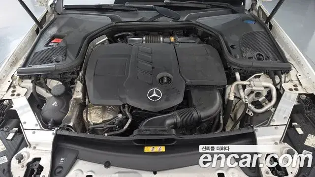 Mercedes-Benz E-Class 2021 — Фото 6/20