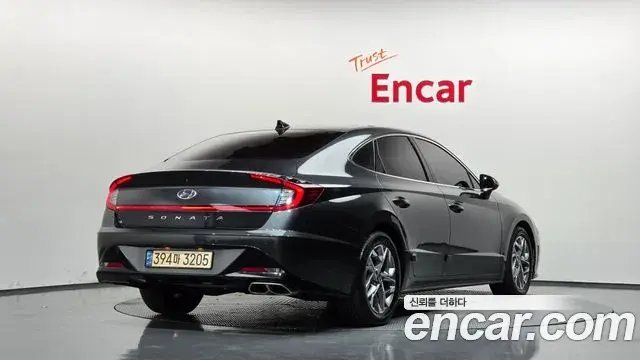 Hyundai Sonata 2021 — Фото 2/20