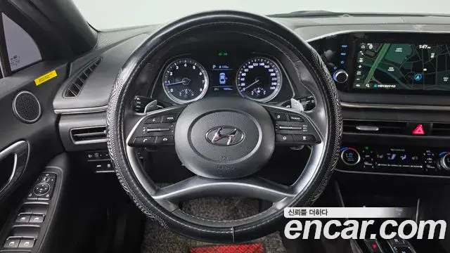 Hyundai Sonata 2021 — Фото 13/20