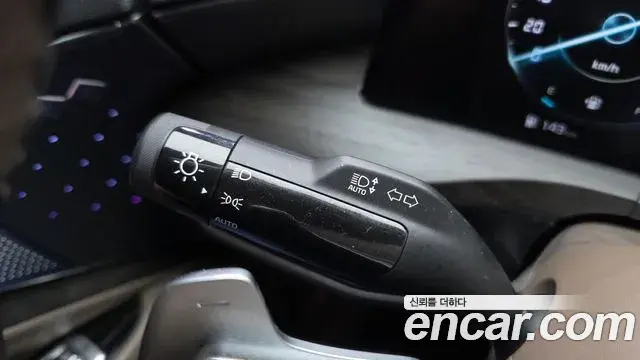 Kia K8 2022 — ფოტო 27/30