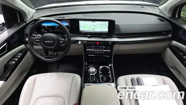 Kia Carnival 2023 — Фото 10/20
