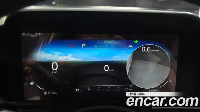 Kia Carnival 2023 — Фото 18/20